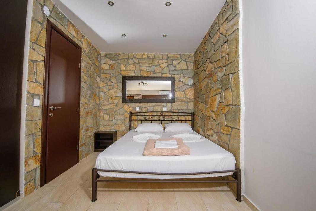 Stone Suites Pefkochori Exteriör bild